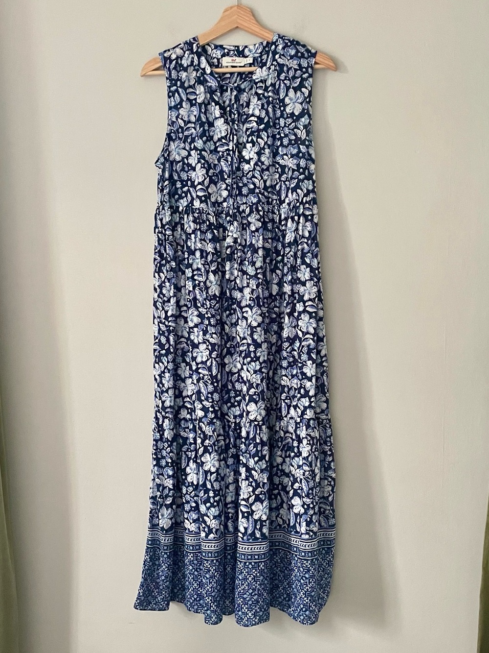 Vineyard Vines Blue Hibiscus Light Cotton Maxi Dress